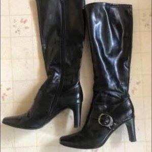 Franco Sarto designer boots size 8.5